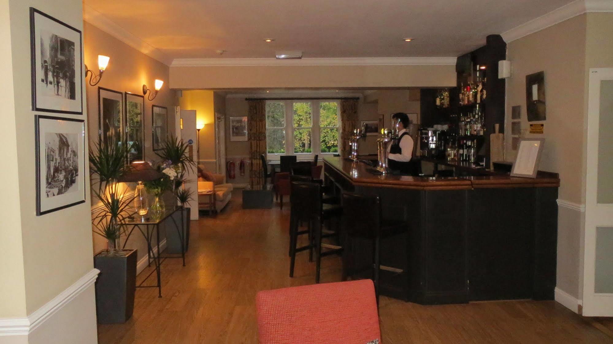 The Westwood Hotel Oxford Exterior foto